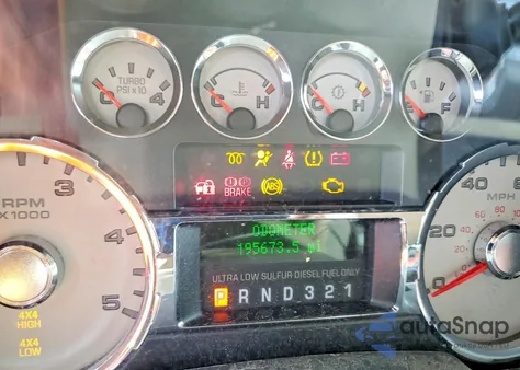 2009 Ford F350 Super Duty из США, поврежденный, VIN 1FTWW31R69EA81108